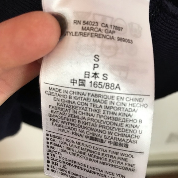 GAP merino wool dress - Picture 3 of 6